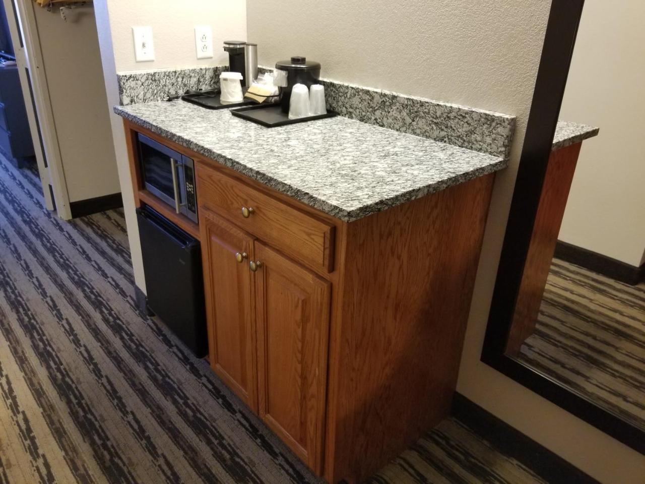 Country Inn & Suites By Radisson, Nashville Airport East, Tn Extérieur photo